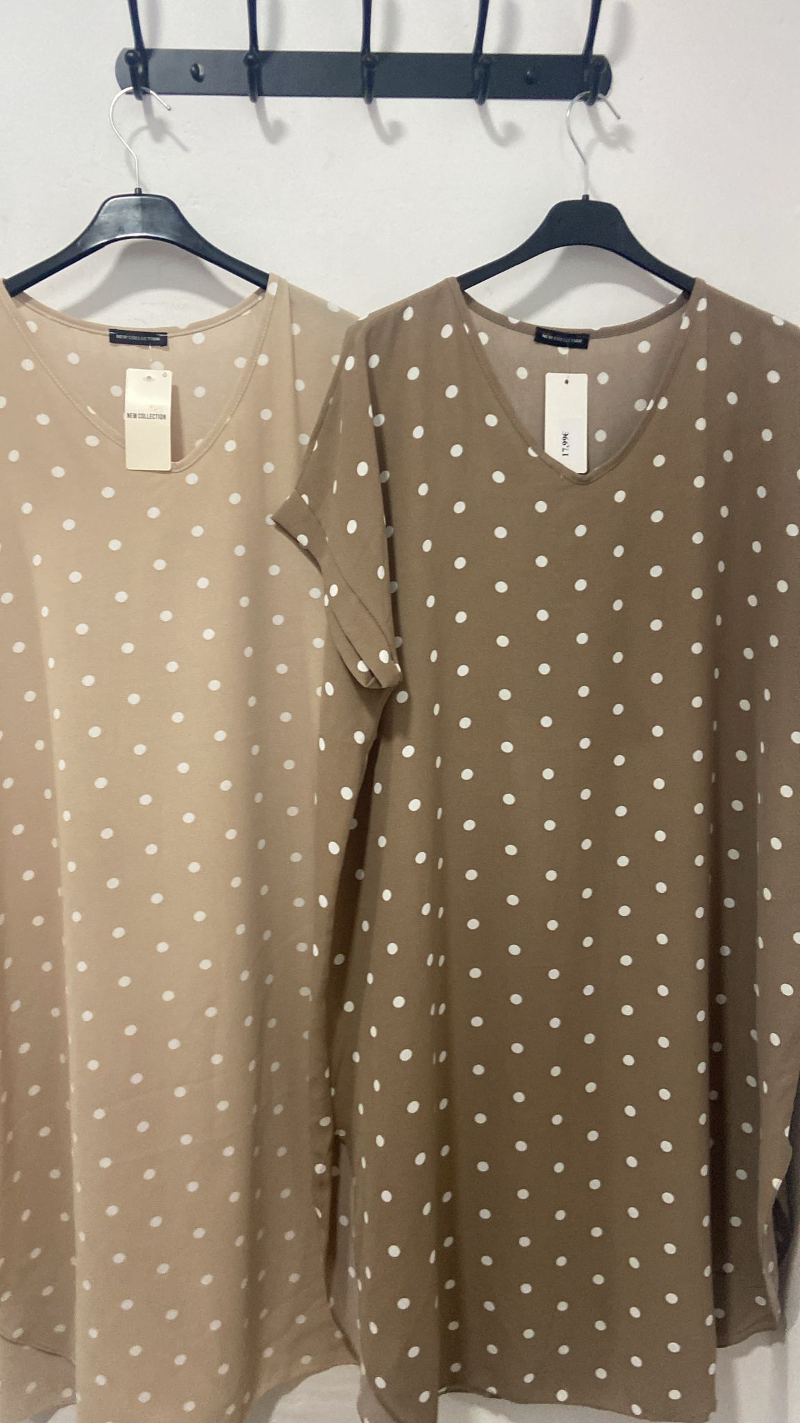 Vestidos lunares blancos fondo marrón oscuro talla 48 (copia) - Imagen 2